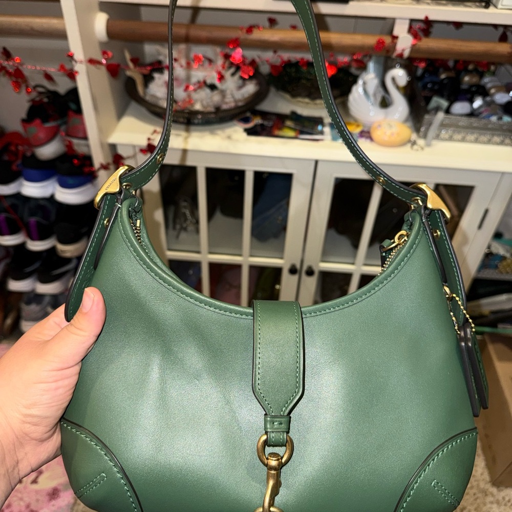 Coach Hamptons Hobo LeatherShoulder Bag with Gold Hardware